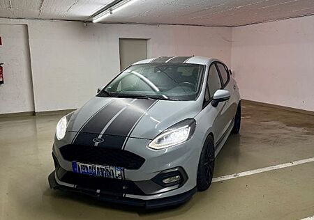 Ford Fiesta 1,5 EcoBoost ST mit Leder-Exklusiv-Pa...