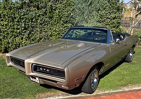 Pontiac GTO Cabrio V8
