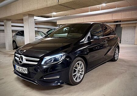 Mercedes-Benz B 200 d | LED | Teilleder