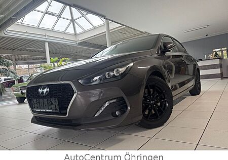 Hyundai i30 Fastback Premium Leder Navi Kamera ACC LED