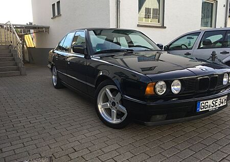 BMW 535i E34 Oldtimer