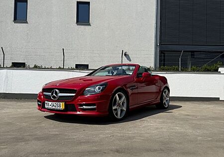 Mercedes-Benz SLK 250 Mercedes AMG Sport Plus |TÜV+Service NEU