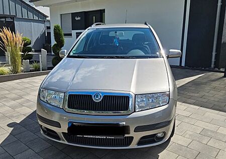 Skoda Fabia Combi 1.4 16V 59 kW Ambiente Ambiente