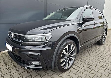 VW Tiguan Allspace Volkswagen 4Motion R-Line
