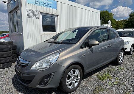 Opel Corsa D 1.4 Benzin 101 PS Teilleder top Zustand