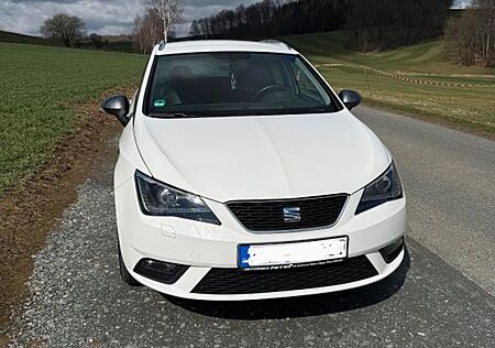 Seat Ibiza ST Connect 2016 (TÜV bis 2027)