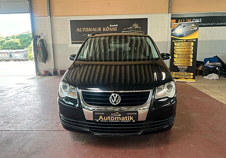 VW Touran Volkswagen United