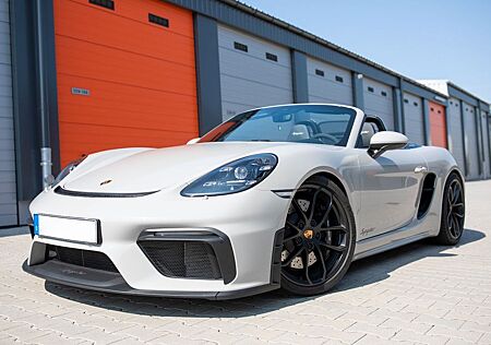 Porsche Boxster 718 Spyder Kreide Carbon Approved 03/28