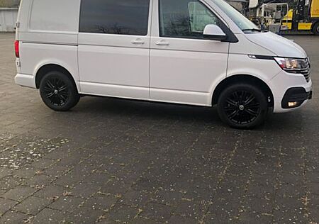 VW T6 Transporter Volkswagen T6.1 Transporter.1Hand.Klima. 83Tkm.PDC AHK.Alu.