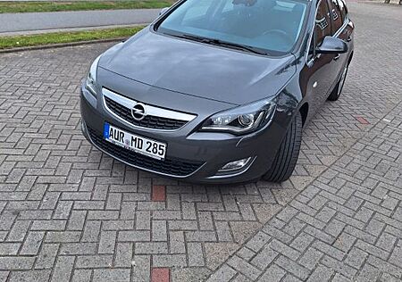 Opel Astra Sports Tourer 1.4 Turbo INNOVATION 103...