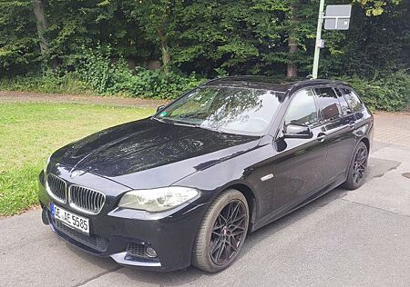 BMW 535d xDrive Touring - M Packet, Head Up, PANO