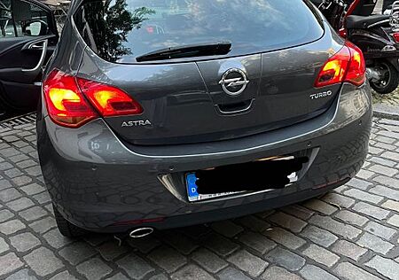 Opel Astra Sports Tourer 1.4 T ec 150 J. Op 103 S...