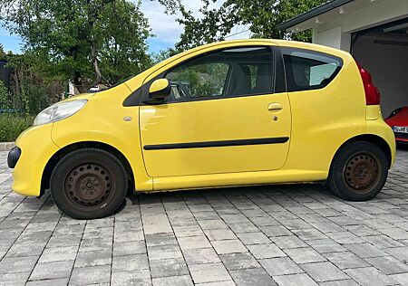 Peugeot 107 Filou 70