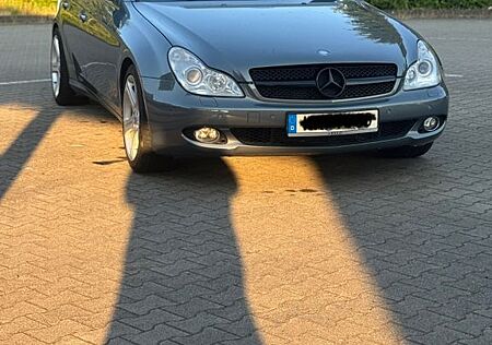 Mercedes-Benz CLS 500 -