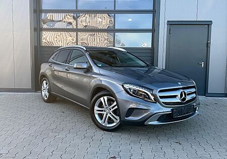 Mercedes-Benz GLA 250 GLA 4Matic*URBAN*KAMERA*TEMP*PDC