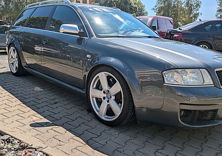 Audi RS6 4.2 quattro Xenon/Navi/Leder schwarz/TÜV