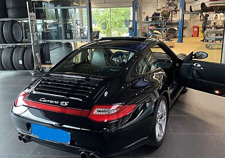 Porsche 997 4S Bj. 2011 in Top-Zustand