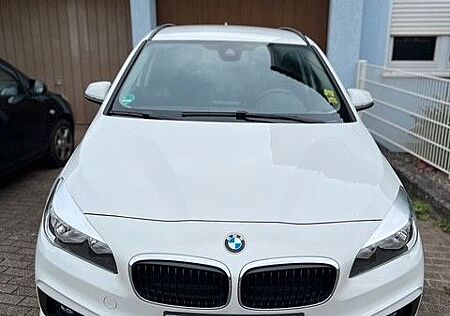 BMW 218i Active Tourer Advantage