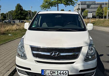 Hyundai H-1 Starex *Standheizung*Automatik*8-Sitzer*