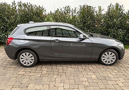 BMW 114i -