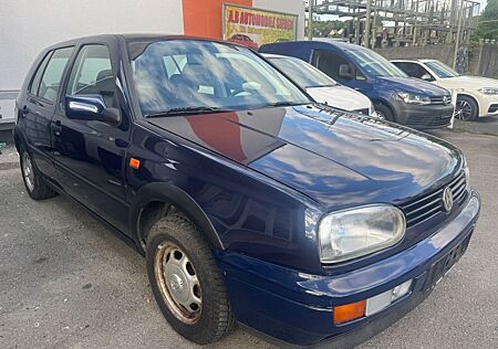 VW Golf Volkswagen 1. Hand Original KM 45000 Scheckheftgepflegt