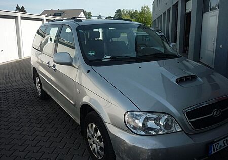 Kia Carnival 2.9 CRDi LX LX