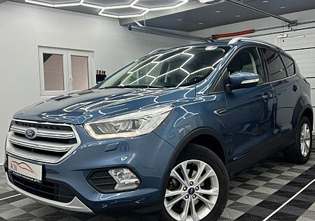 Ford Kuga Titanium/NAVI/SHZ/Bi-XENON/KAMERA/40t km