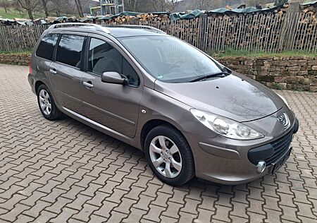 Peugeot 307 Break Grand Filou Cool 110 Grand Filou Cool