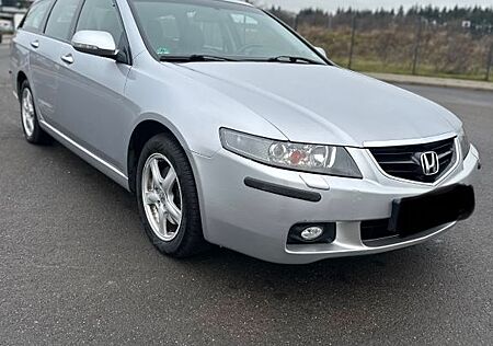 Honda Accord Tourer 2.4 Executive Automatik