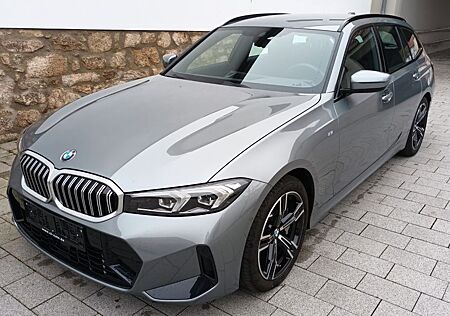 BMW 330i M Sport xDrive Touring LiveCockpit RFK