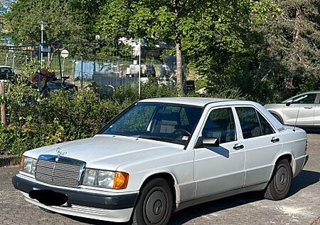 Mercedes-Benz 190 E 1.8