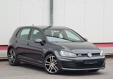 VW Golf Volkswagen VII Lim. GTD BMT/Xenon/Navi/SPORT&SOUND