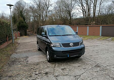 VW T5 Multivan Volkswagen "Startline"