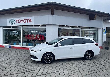 Toyota Auris Touring Sports Hybrid Edition-S+