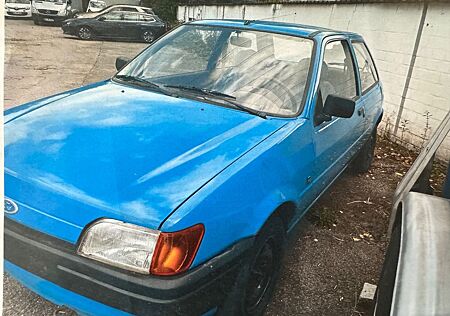 Ford Fiesta 1.8D Fun Fun