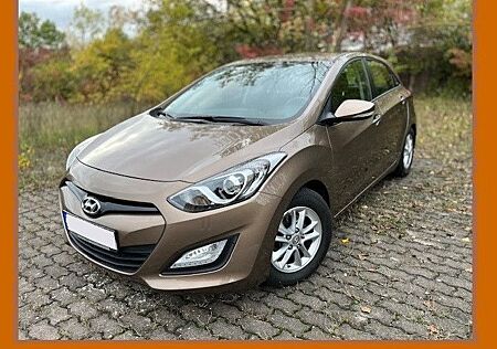 Hyundai i30 1.4 Classic "Navi,Kamera,AC,AHK,2.Hd,HU2026"