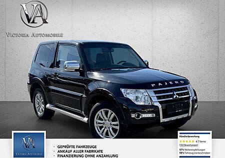 Mitsubishi Pajero 3.2 DI-D Intense 1 Hand. AHK. Automatik.