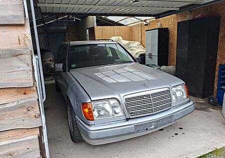 Mercedes-Benz E 250