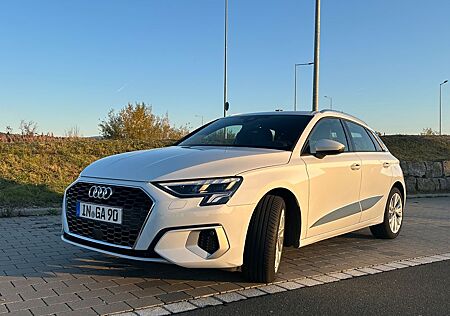 Audi A3 30TFSI S tronic adv Sportback-Garantie-AHK