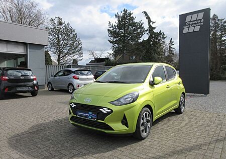 Hyundai i10 1.2 TREND+ 8"-NAVI RFK TEMP WINTERP. PDC 15"