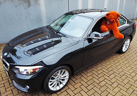 BMW 218i Coupé Advantage 1.Hand