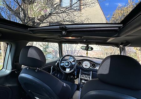 Mini ONE TÜV 2028 Kupplung neu