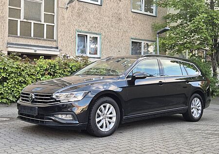 VW Passat Variant Volkswagen Business,Led,Cam,Acc,Lane