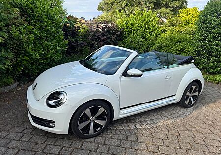 VW Beetle Volkswagen 1.2 TSI DSG BMT CUP Cabriolet CUP