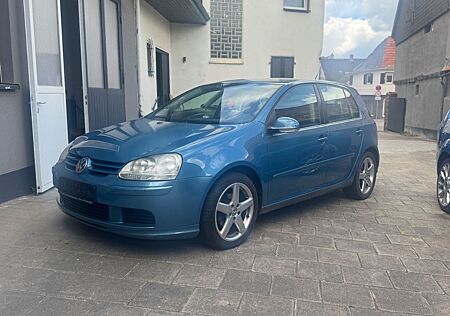 VW Golf Volkswagen V 1.6 FSI +17 ZOLL+KLIMAA+DESIGN-PAKET!!!