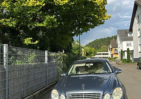 Mercedes-Benz E 200 KOMPRESSOR mit LPG