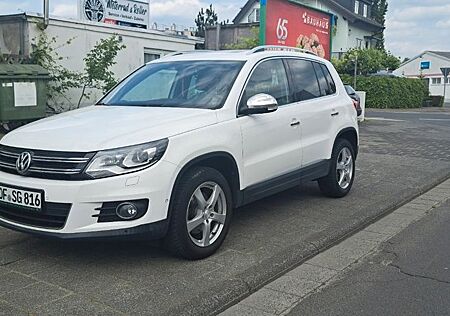 VW Tiguan Volkswagen 1.4 TSI 4MOTION Sport & Style Sport &...
