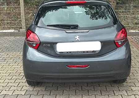 Peugeot 208 gebraucht kaufen Peugeot 208 1.2 GENERALÜBERHOLT