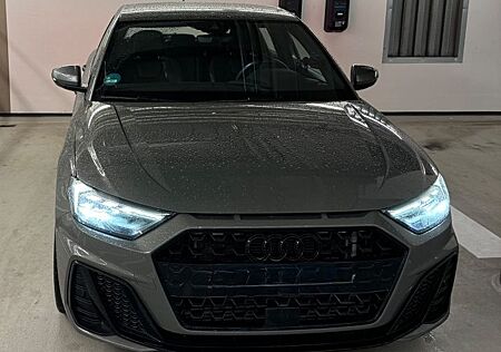 Audi A1 Sportback 40 TFSI S tronic | S line