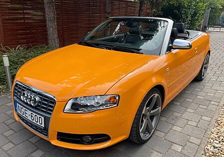 Audi S4 4.2 quattro Cabriolet - Exclusive